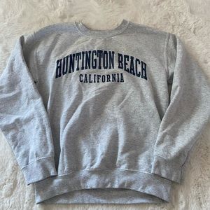 sweatshirt